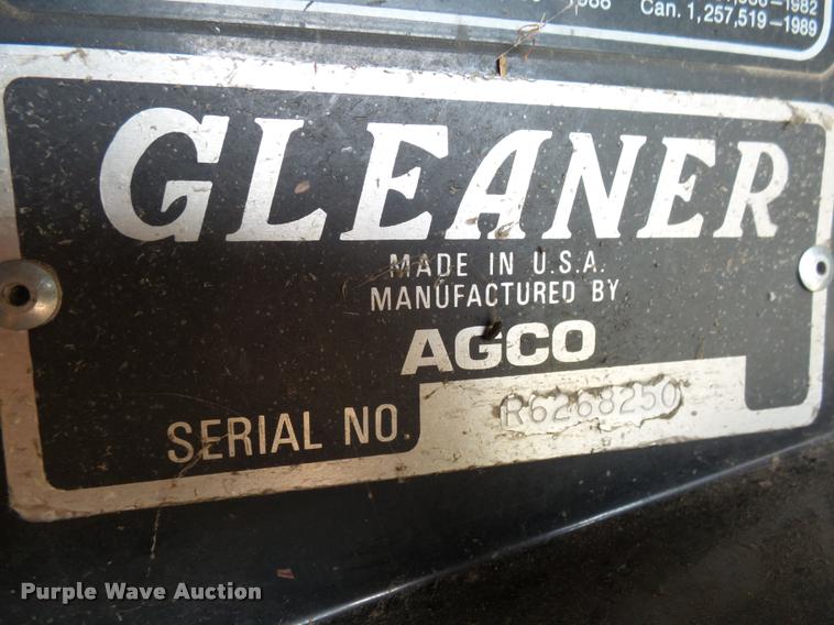 image for item AL9120 1998 Gleaner R62 combine