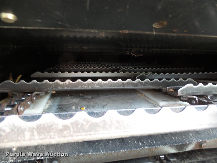 image for item AL9120 1998 Gleaner R62 combine