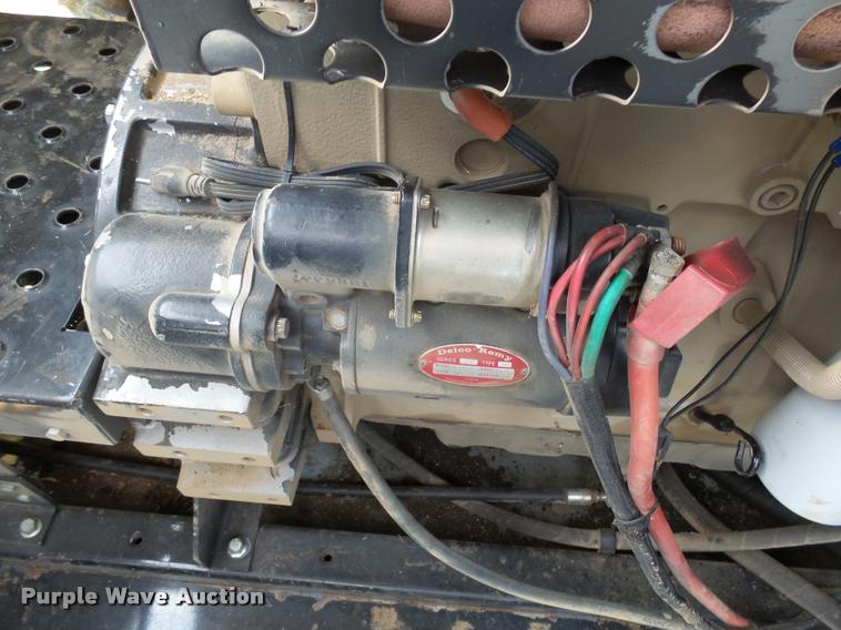 image for item AL9120 1998 Gleaner R62 combine