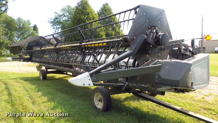 image for item AL9121 AGCO grain head