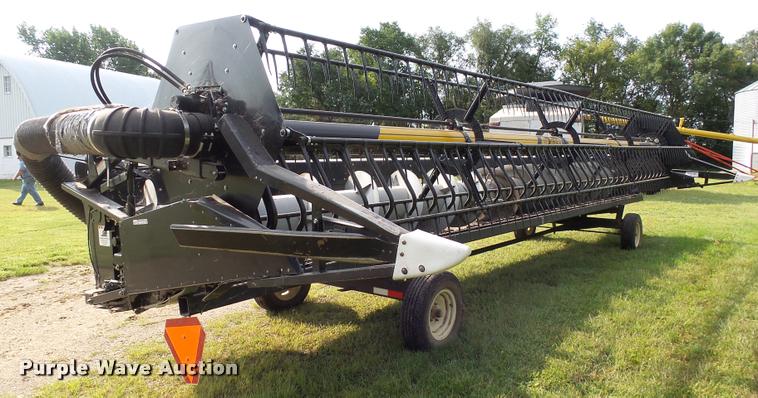 image for item AL9121 AGCO grain head