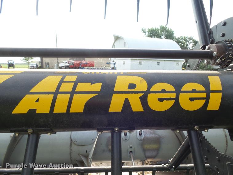 image for item AL9121 AGCO grain head