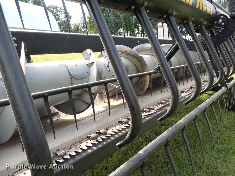 image for item AL9121 AGCO grain head