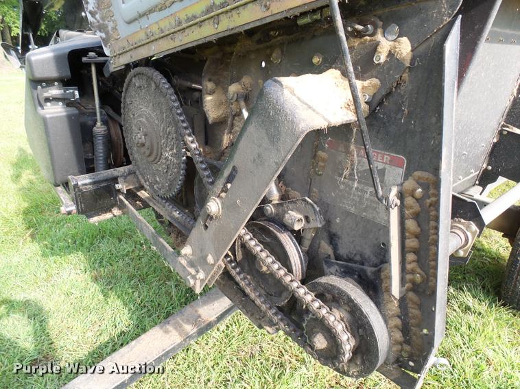 image for item AL9121 AGCO grain head