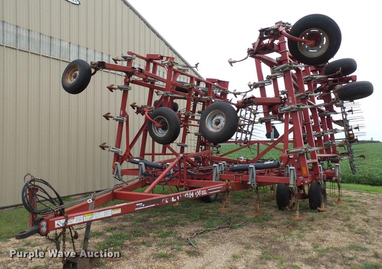 image for item AL9129 Wil-Rich Excel series field cultivator