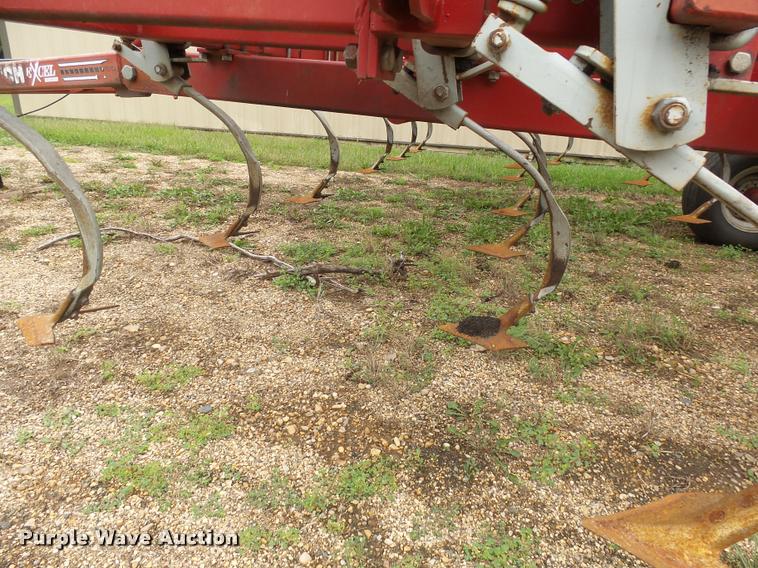 image for item AL9129 Wil-Rich Excel series field cultivator