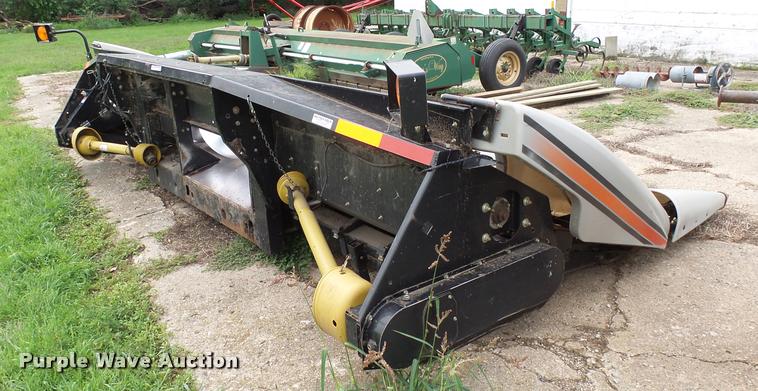 image for item AL9131 AGCO corn head