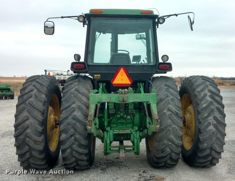 image for item BU9846 1988 John Deere 4850 MFWD tractor