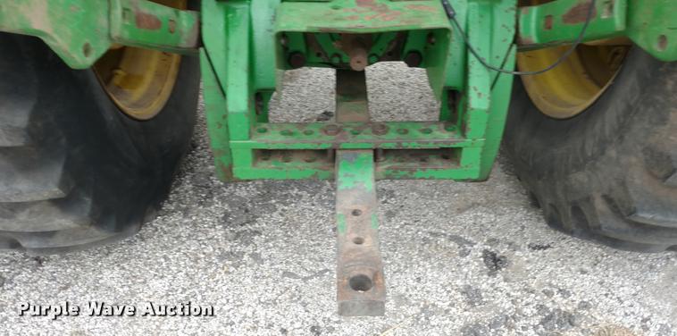 image for item BU9846 1988 John Deere 4850 MFWD tractor