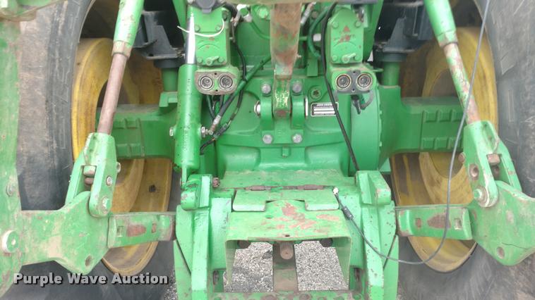 image for item BU9846 1988 John Deere 4850 MFWD tractor
