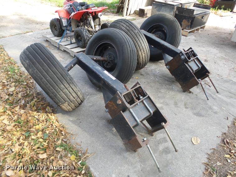 image for item CA9272 Hiniker gauge wheels