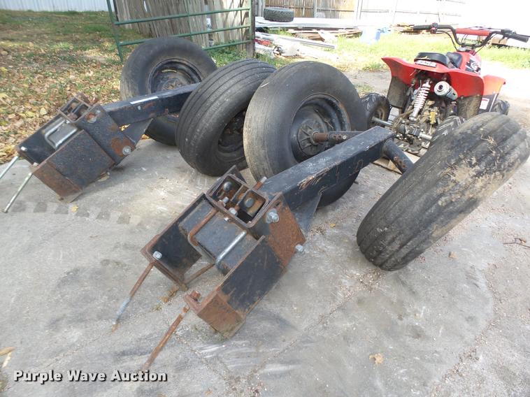 image for item CA9272 Hiniker gauge wheels