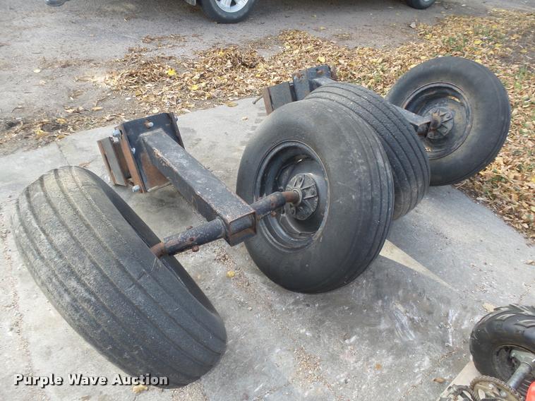 image for item CA9272 Hiniker gauge wheels