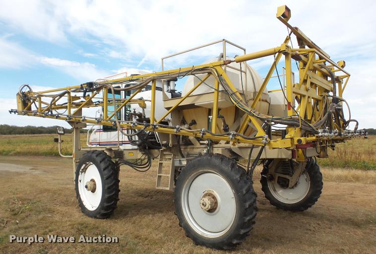 image for item DA3758 1998 Tyler Patriot 150 self-propelled sprayer