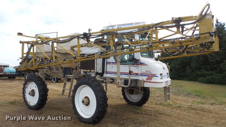 image for item DA3758 1998 Tyler Patriot 150 self-propelled sprayer