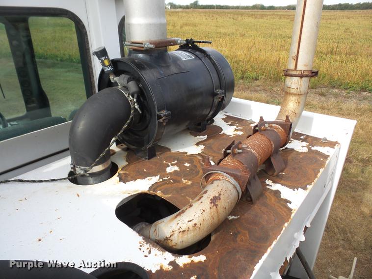 image for item DA3758 1998 Tyler Patriot 150 self-propelled sprayer