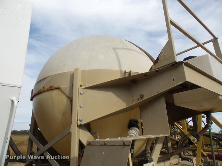 image for item DA3758 1998 Tyler Patriot 150 self-propelled sprayer