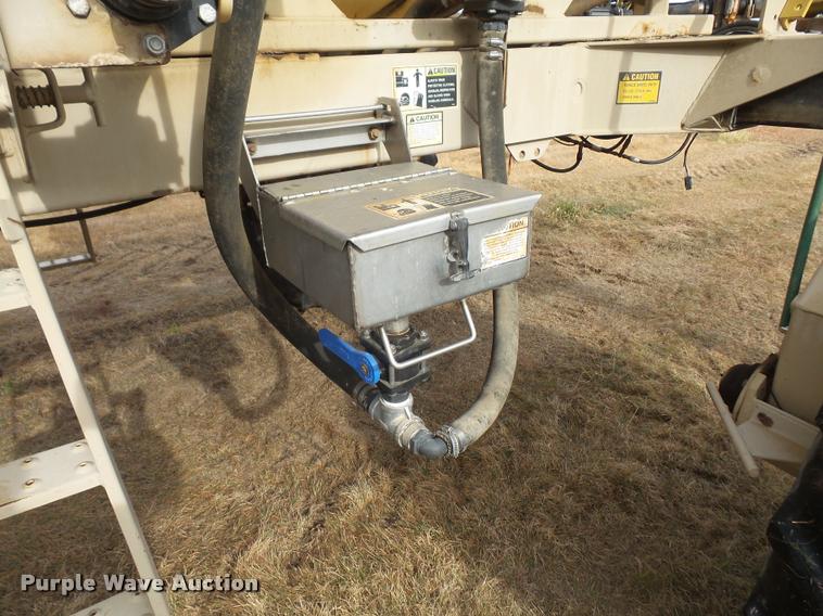 image for item DA3758 1998 Tyler Patriot 150 self-propelled sprayer