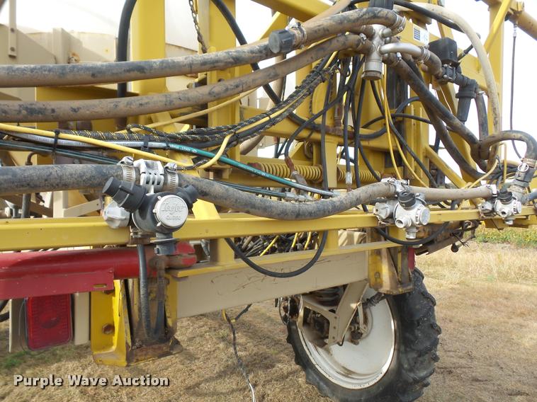 image for item DA3758 1998 Tyler Patriot 150 self-propelled sprayer