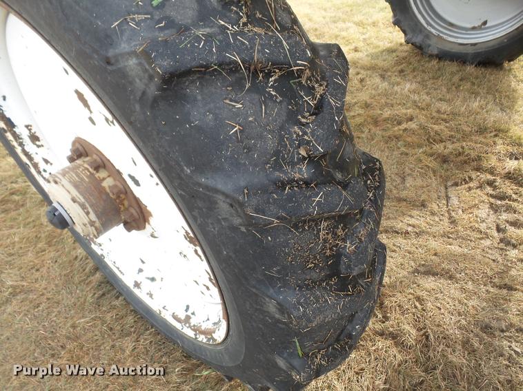 image for item DA3758 1998 Tyler Patriot 150 self-propelled sprayer