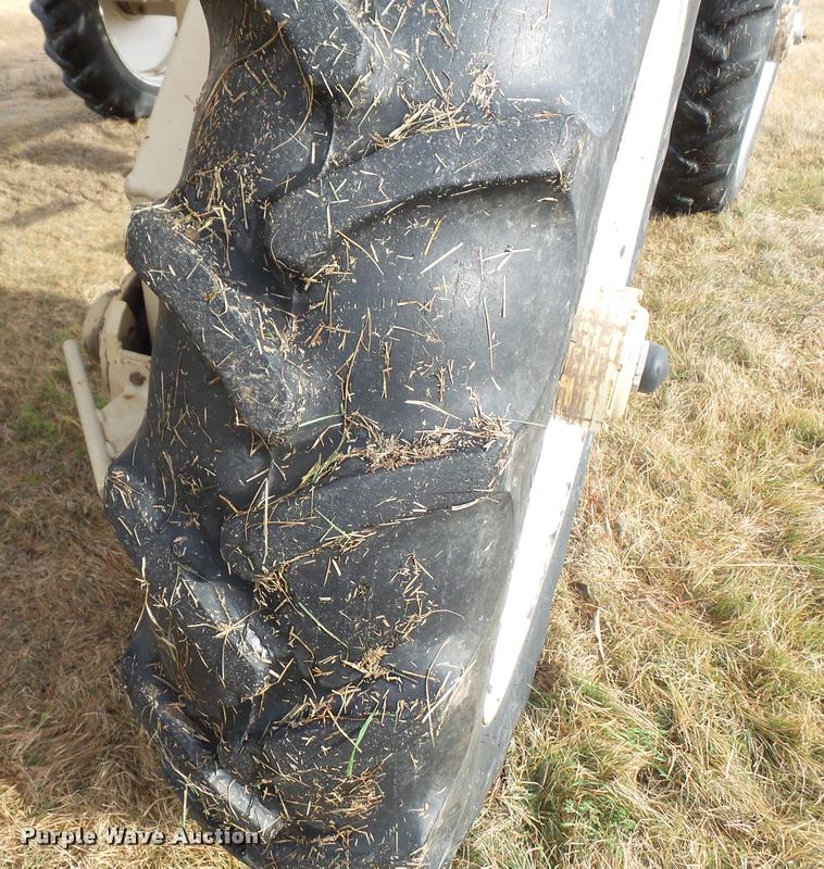 image for item DA3758 1998 Tyler Patriot 150 self-propelled sprayer