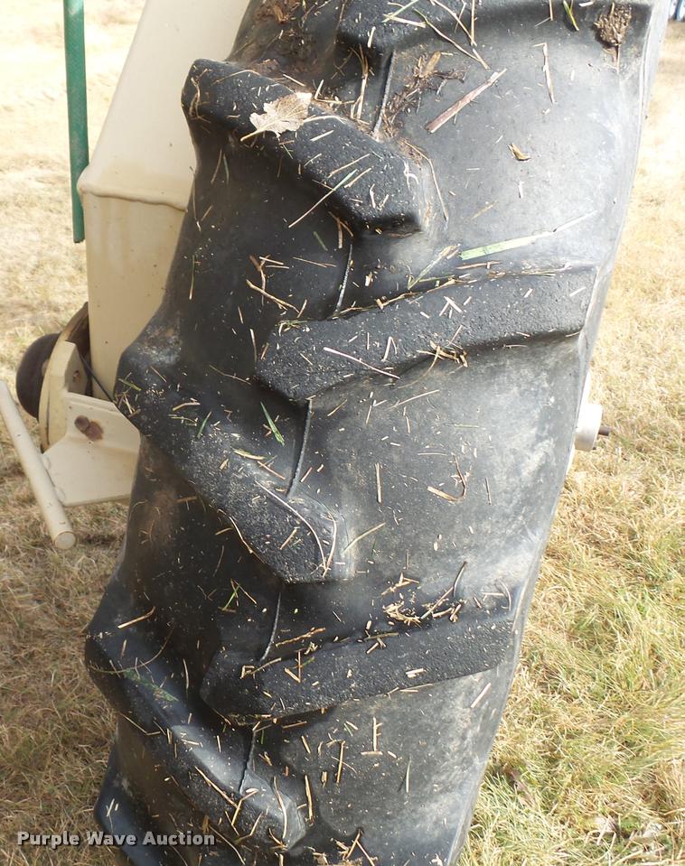 image for item DA3758 1998 Tyler Patriot 150 self-propelled sprayer