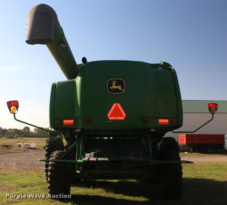 image for item DA4260 2007 John Deere 9860 STS combine