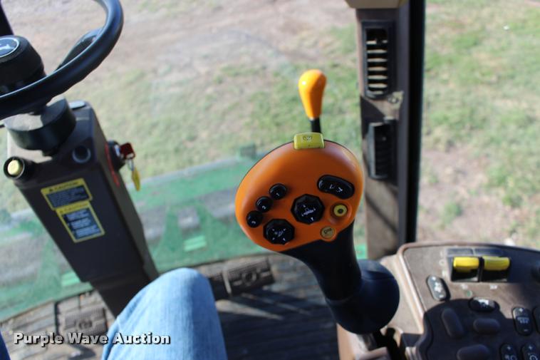 image for item DA4260 2007 John Deere 9860 STS combine