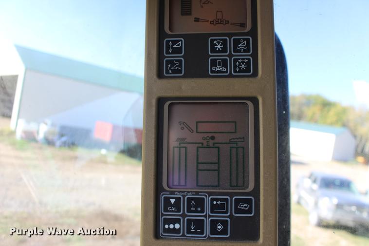 image for item DA4260 2007 John Deere 9860 STS combine