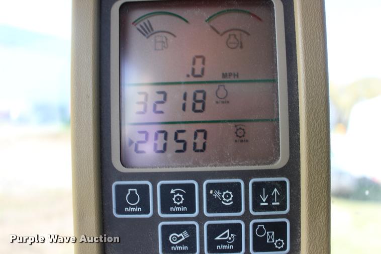 image for item DA4260 2007 John Deere 9860 STS combine