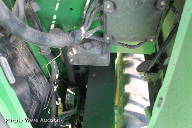 image for item DA4260 2007 John Deere 9860 STS combine