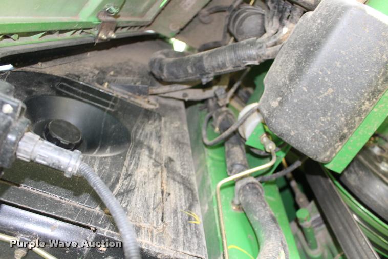 image for item DA4260 2007 John Deere 9860 STS combine