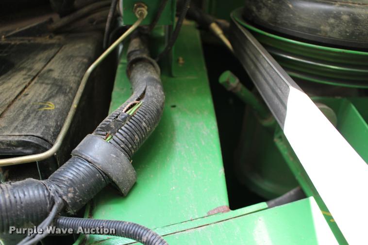 image for item DA4260 2007 John Deere 9860 STS combine