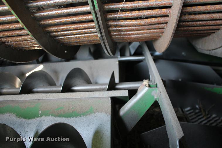 image for item DA4260 2007 John Deere 9860 STS combine