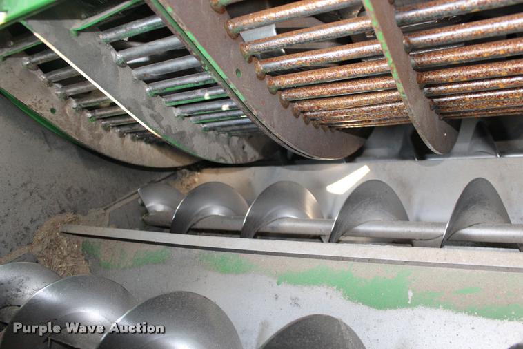 image for item DA4260 2007 John Deere 9860 STS combine