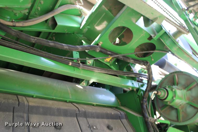 image for item DA4260 2007 John Deere 9860 STS combine
