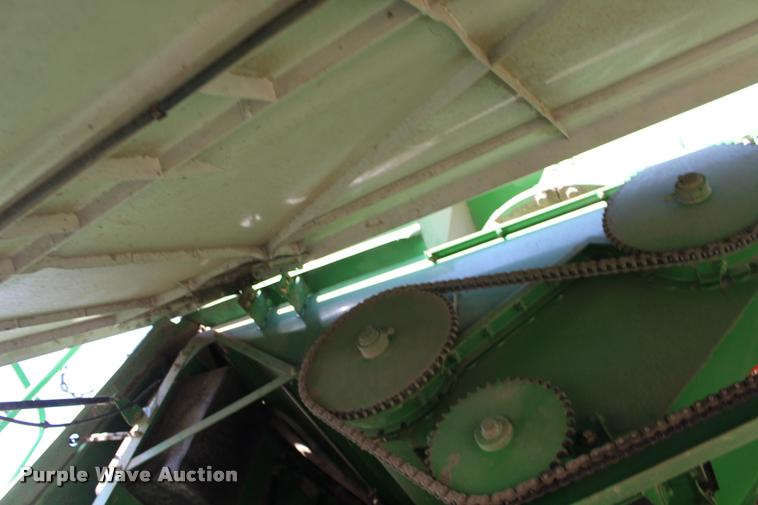 image for item DA4260 2007 John Deere 9860 STS combine
