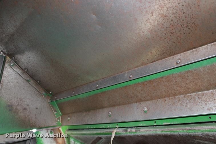 image for item DA4260 2007 John Deere 9860 STS combine