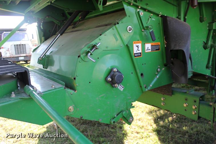 image for item DA4260 2007 John Deere 9860 STS combine