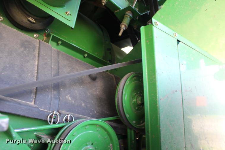 image for item DA4260 2007 John Deere 9860 STS combine