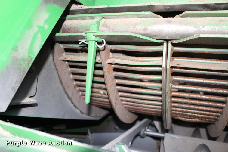 image for item DA4260 2007 John Deere 9860 STS combine