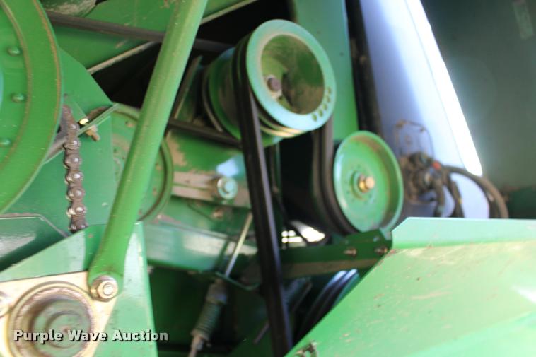 image for item DA4260 2007 John Deere 9860 STS combine