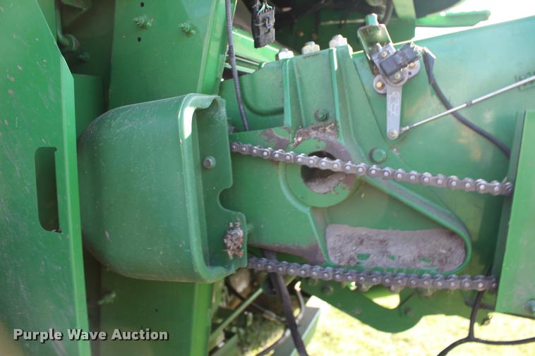 image for item DA4260 2007 John Deere 9860 STS combine