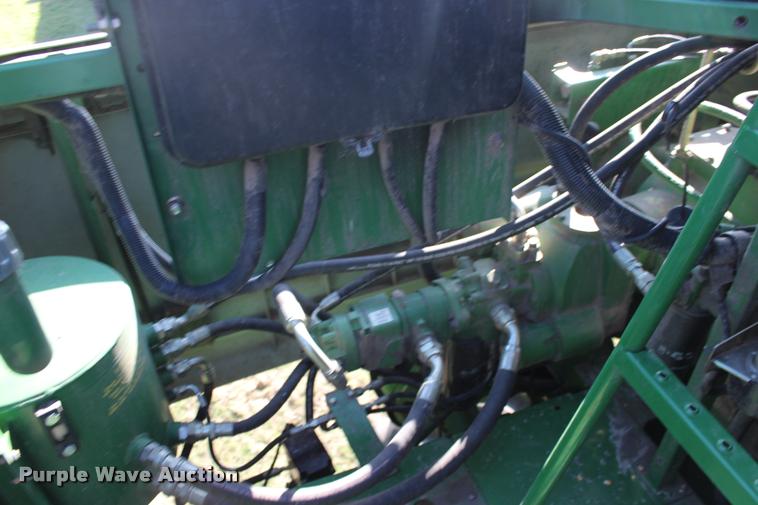 image for item DA4260 2007 John Deere 9860 STS combine