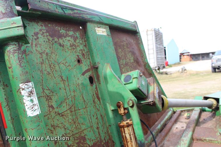 image for item DA4287 John Deere 1518 batwing rotary mower