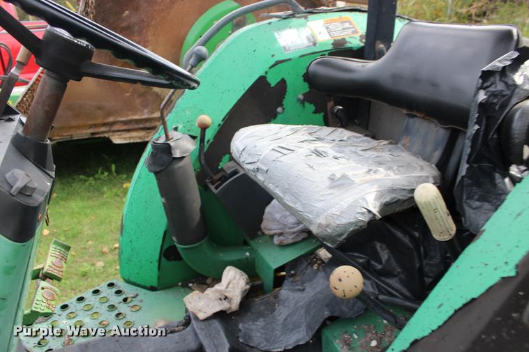 image for item DA4288 1992 John Deere 5400 utility tractor