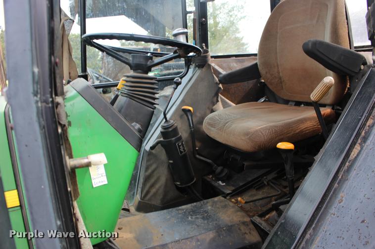 image for item DA4289 1998 John Deere 5510 tractor