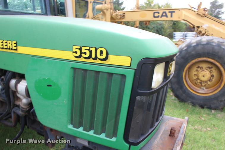 image for item DA4289 1998 John Deere 5510 tractor