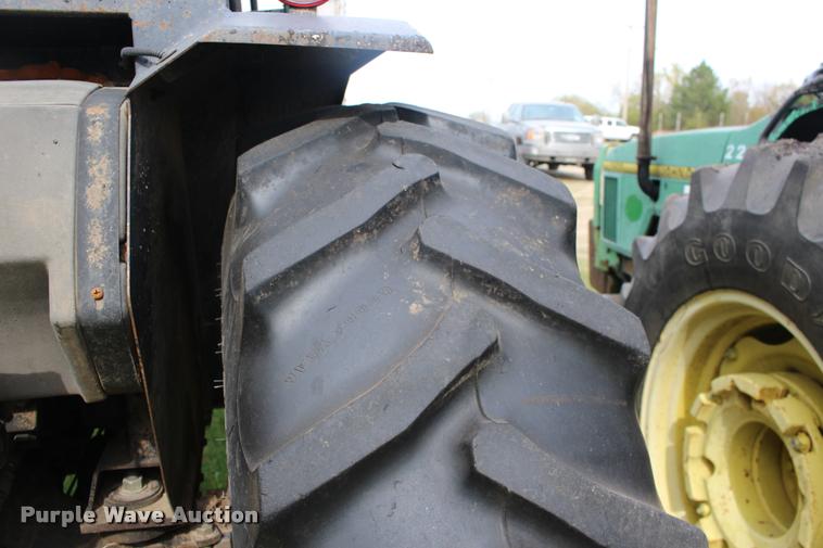 image for item DA4289 1998 John Deere 5510 tractor