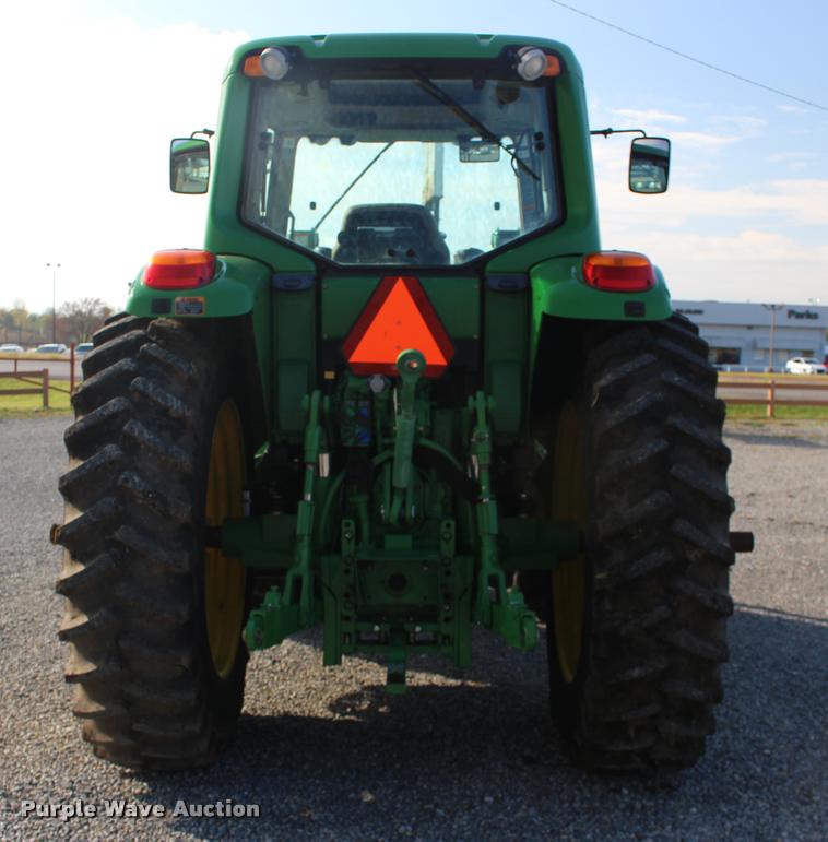 image for item DA4293 2011 John Deere 7230 Premium MFWD tractor